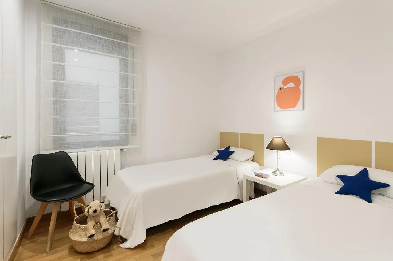 Sardenya Apartment By Olala Homes Barcelona