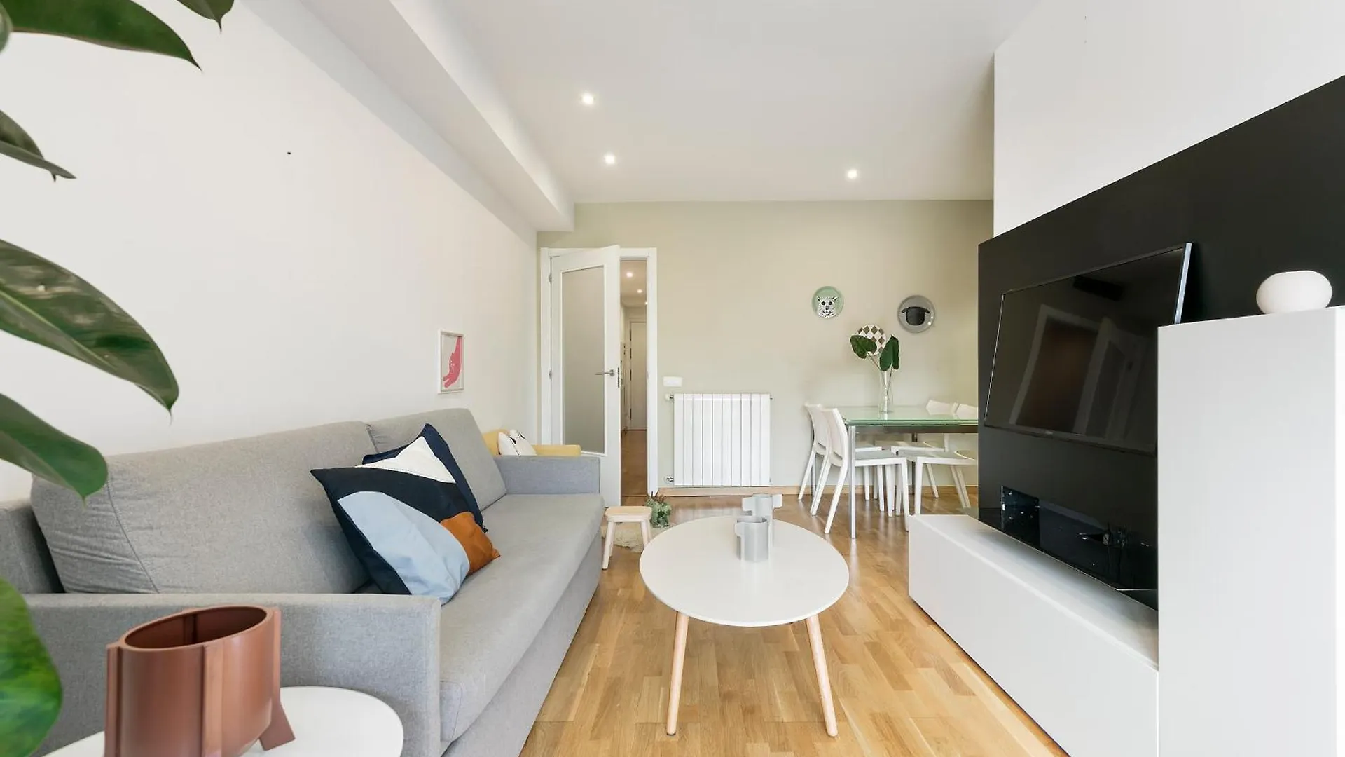 Sardenya Apartment By Olala Homes Barcelona